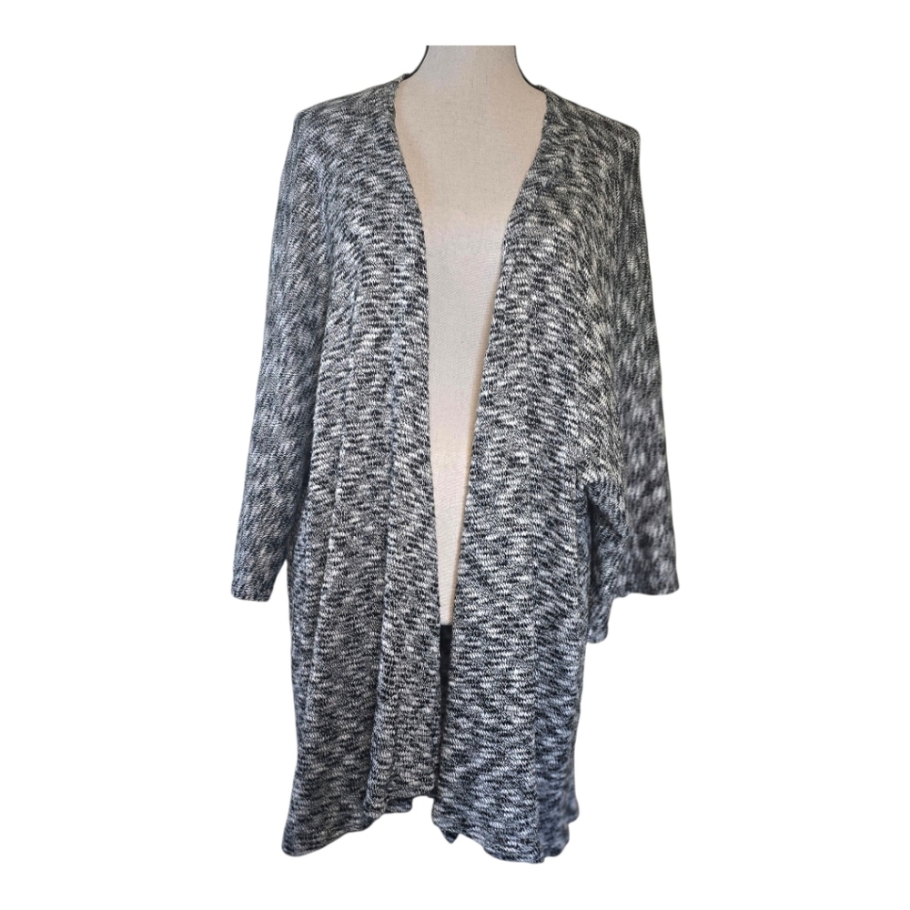 LuLaRoe Lindsay Black White Marled Cardigan Large 2x Layer Lightweight Lagenlook